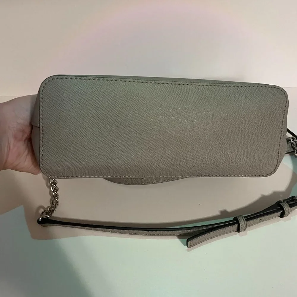 MICHAEL KORS Silver / Grey Leather Crossbody Bag Purse with Silver Hardware - Picture 6 of 10
